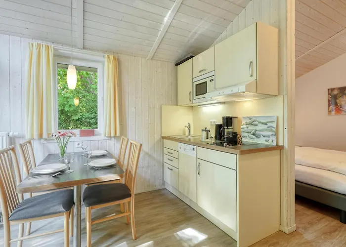 Schmugglerstieg 11d - Dorf 5 *